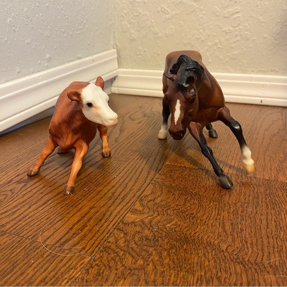 Breyer Brown and White Horse and Calf Set - Picture 1 of 3
